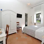 Bed & Breakfast La Cascata Amalfi