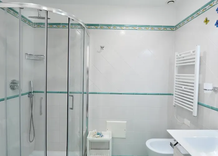 La Cascata Bed & Breakfast 3*